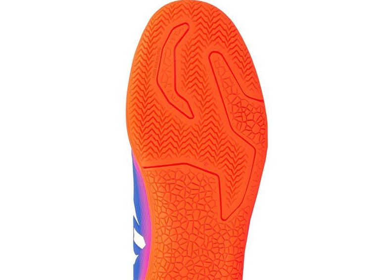 Saali jalgpallijalatsid meestele adidas Messi 16.3 IN M BA9018 suurendatud