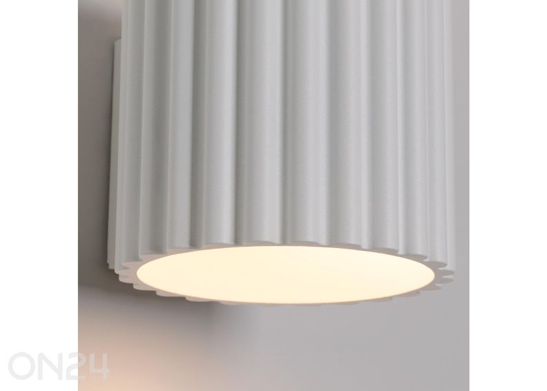 Seinalamp Aura, G9 suurendatud