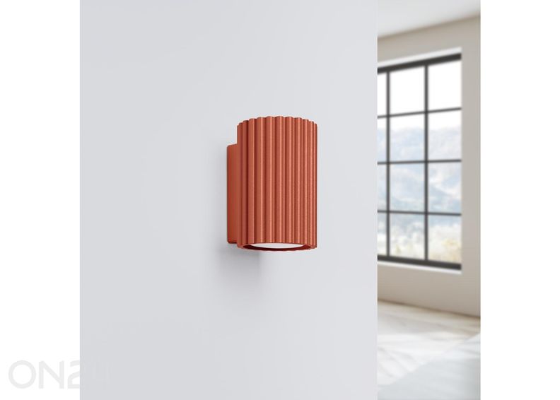 Seinalamp Karbon 10 suurendatud