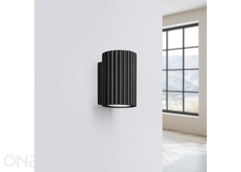 Seinalamp Karbon 10 suurendatud