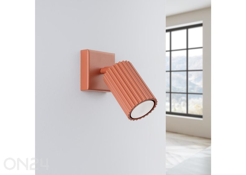 Seinalamp Karbon suurendatud