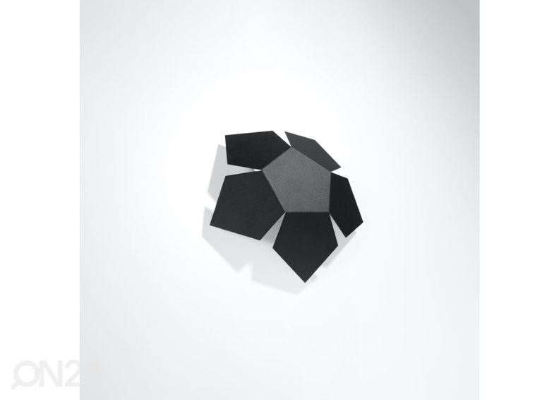 Seinalamp Penta, must suurendatud