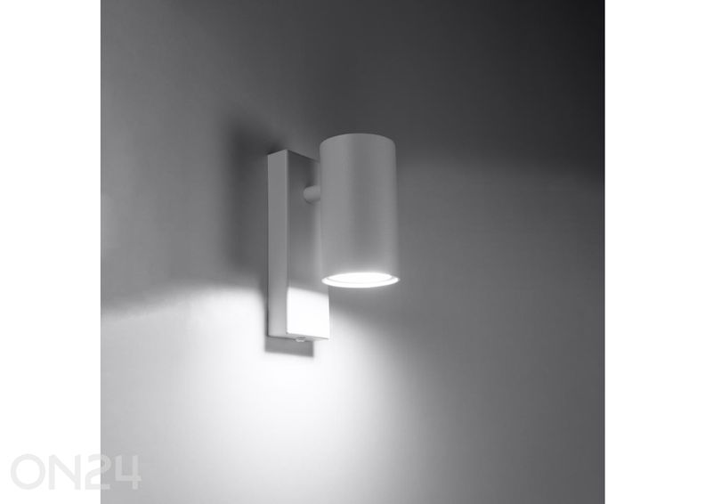 Seinalamp Utti suurendatud