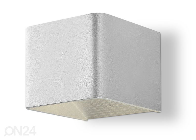 Seinavalgusti Anna suurendatud