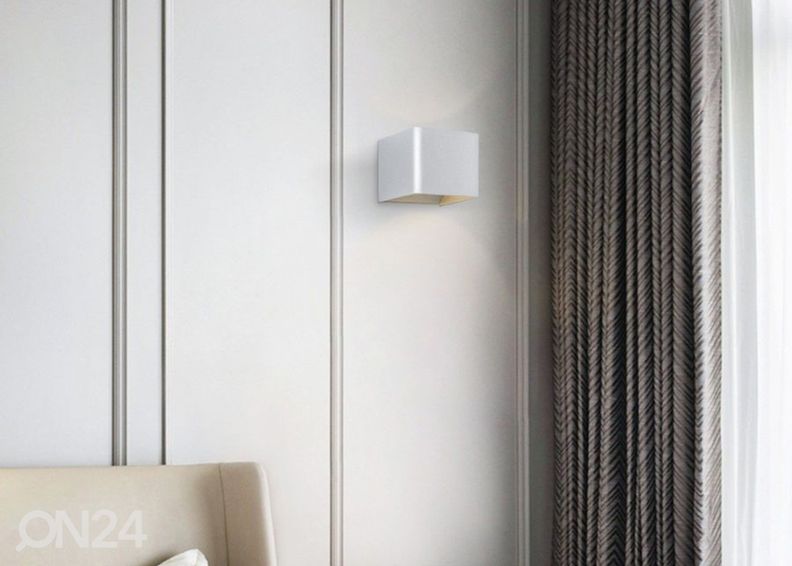 Seinavalgusti Anna suurendatud