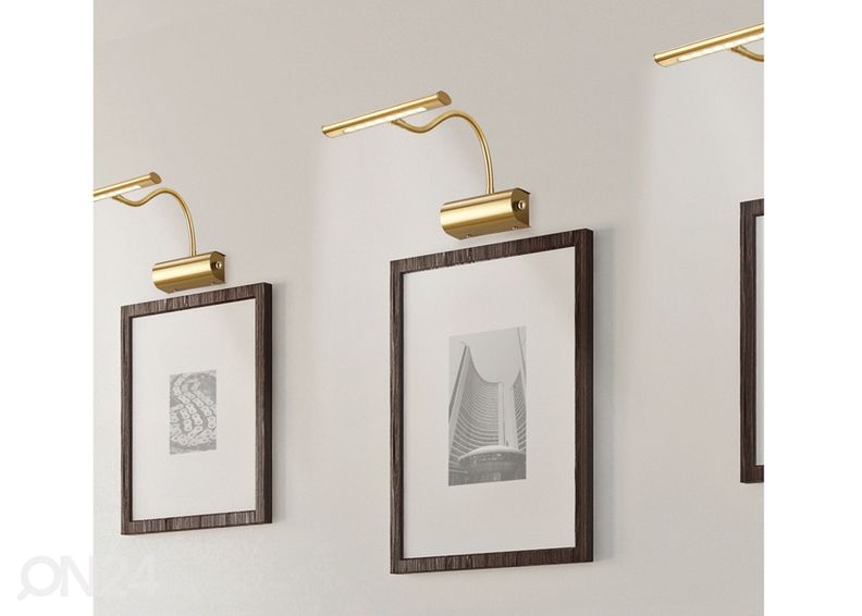 Seinavalgusti Curtis suurendatud