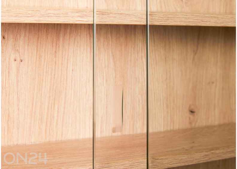 Seinavitriin Artisario suurendatud