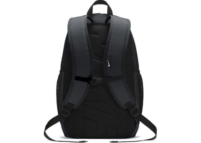 Seljakott Academy Nike suurendatud