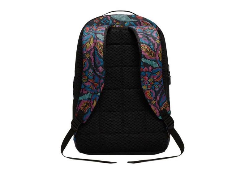 Seljakott Nike Brasilia Training Backpack 9.0 BA6610-010 suurendatud