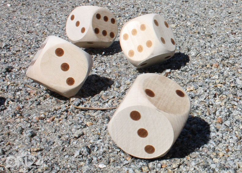 Seltskonnamäng Yatzy Tactic suurendatud