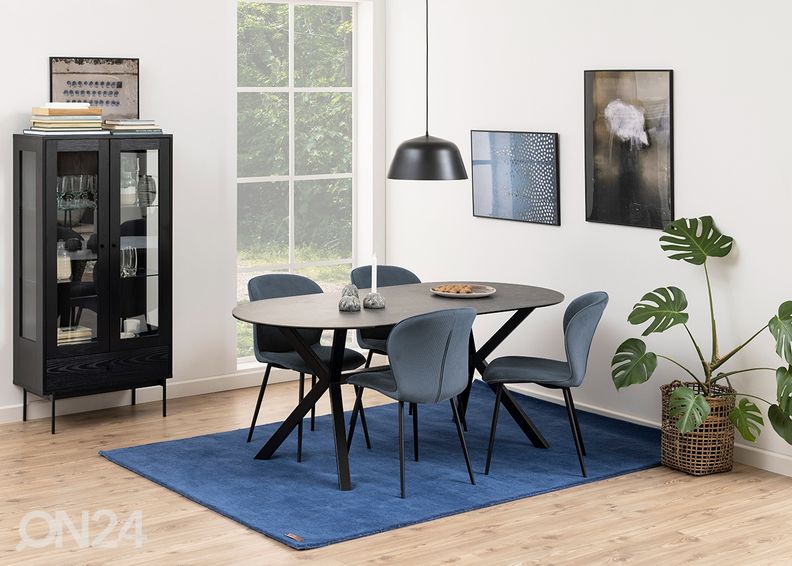 Söögilaud Exe suurendatud