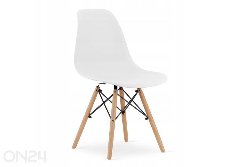 Söögilaud ja 3 tooli suurendatud