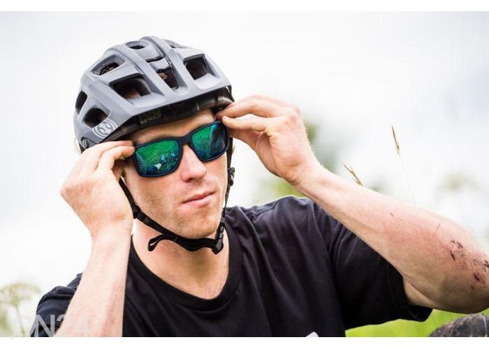 Spordiprillid ekstreemspordi harrastajatele Julbo STREAM Polarized Cat.3 suurendatud