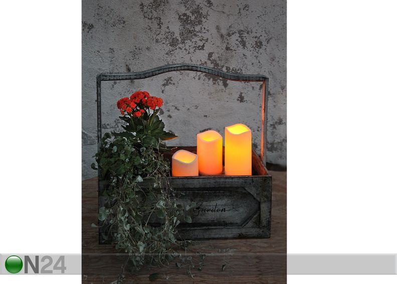 Taimeriga LED küünal 15cm suurendatud