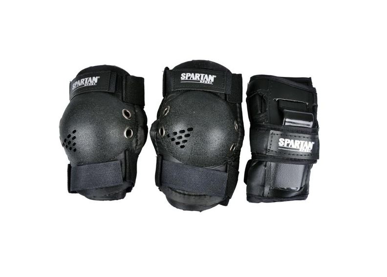 Täiskasvanute kaitsmete komplekt - 6 osa Spartan suurendatud