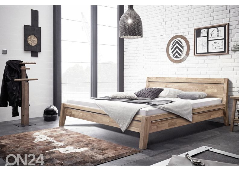 Tammepuidust voodi Brigitte 140x200 cm, valge õli suurendatud