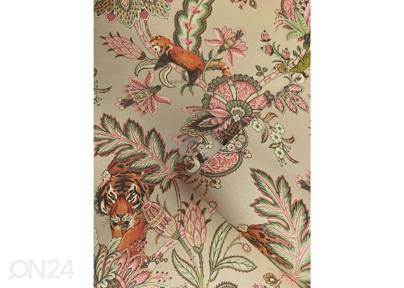 Tapeet Zari suurendatud