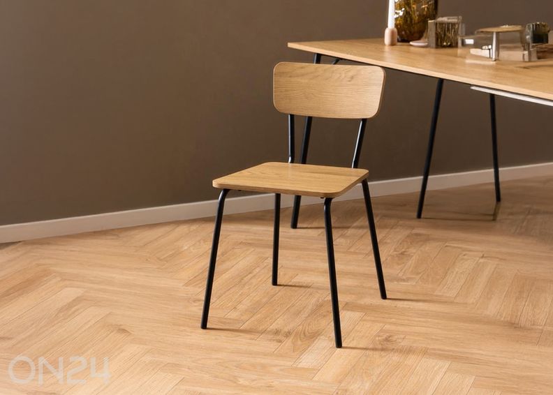 Tool Tiivo, tamm suurendatud