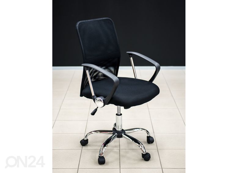 Töötool Kevin suurendatud