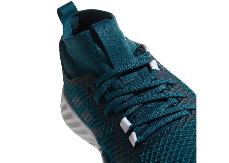 Treeningjalatsid meestele adidas Crazytrain Pro 3.0 M CG3474 suurendatud