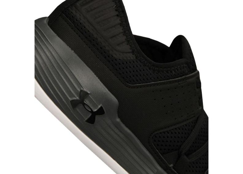 Treeningjalatsid meestele Under Armour Showstopper 2.0 M 3020542-005 suurendatud