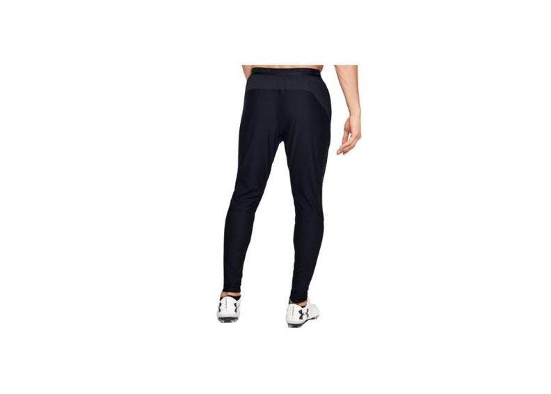 Treeningretuusid pikad meestele Under Armour Accelerate Pro Pant M 1328061-001 suurendatud