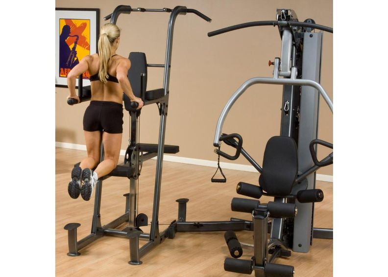 Trenažöör Dip and Pull up station inSPORTline suurendatud