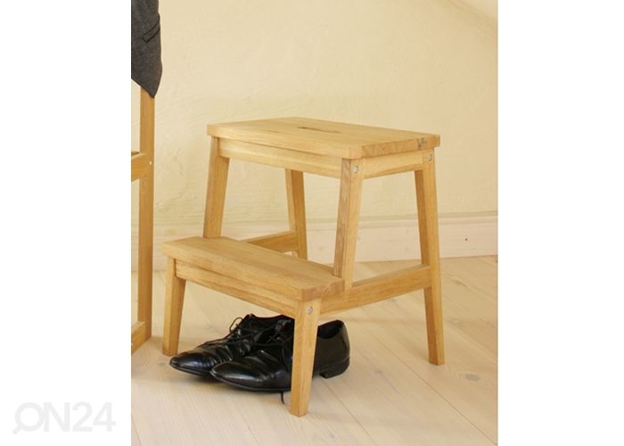 Treppredel/pink Mondeo suurendatud