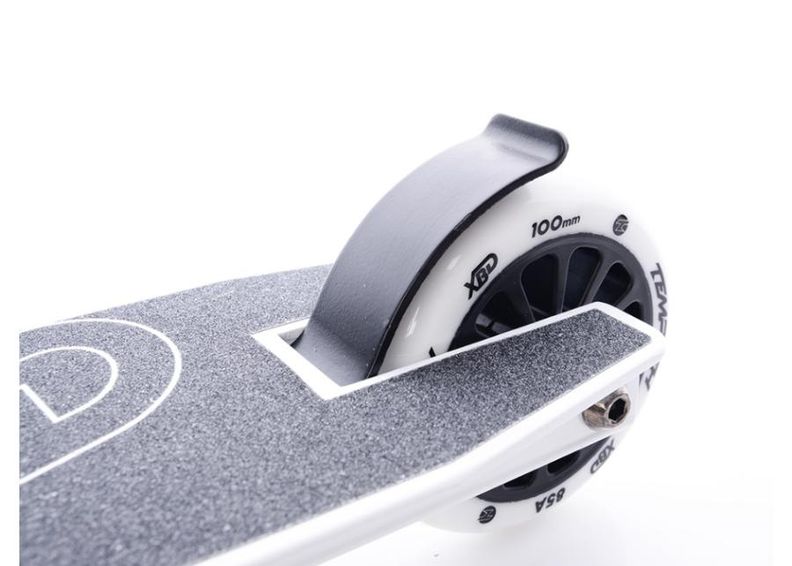 Triki tõukeratas XBD 100 Tempish suurendatud