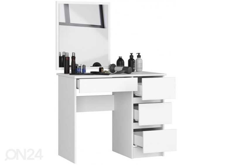 Tualettlaud peegliga suurendatud