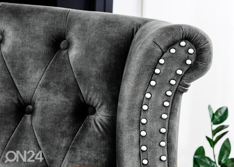 Tugitool Chesterfield suurendatud