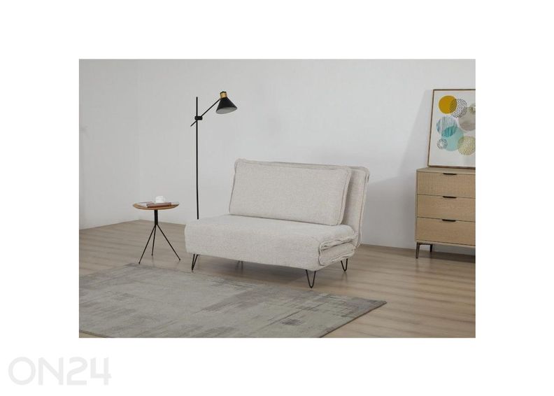 Tugitoolvoodi Aurea, hall suurendatud