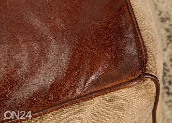 Tumba Mustang suurendatud