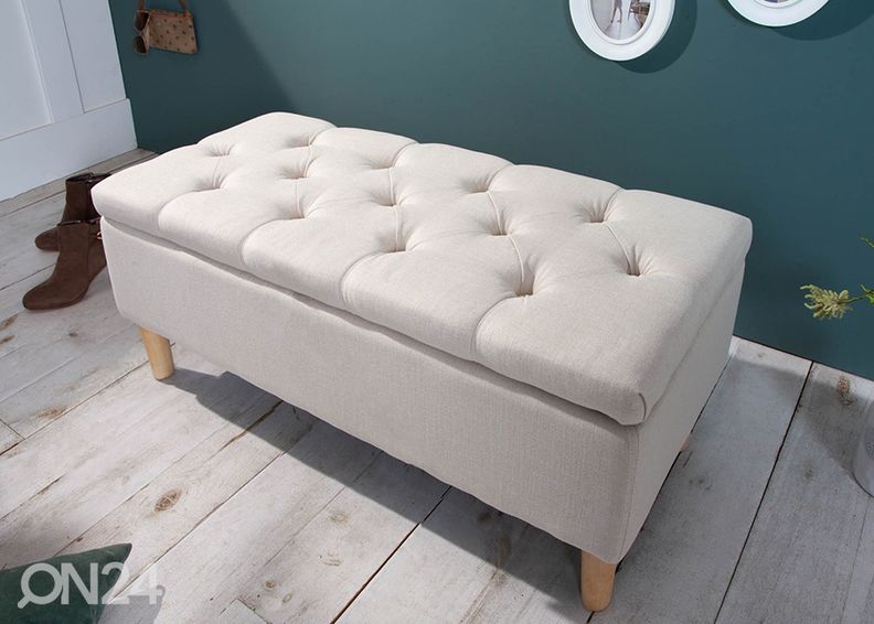 Tumba panipaigaga Castle suurendatud