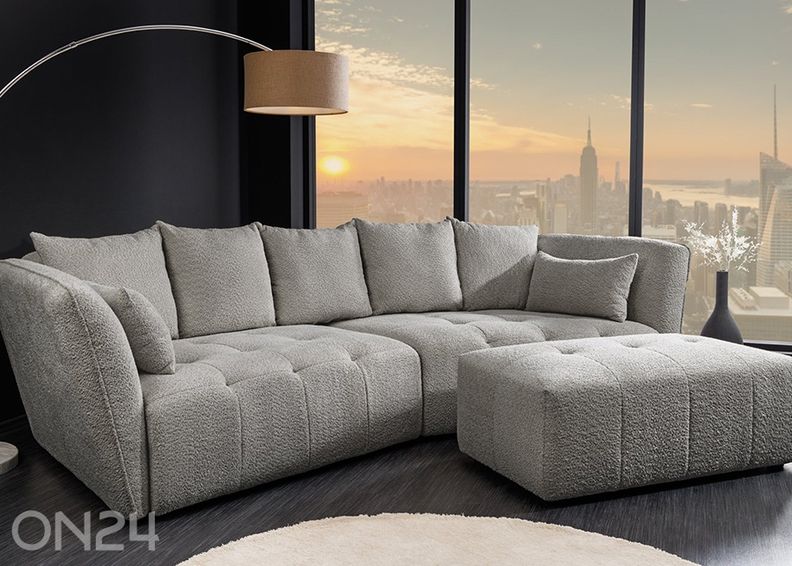 Tumba Royal suurendatud