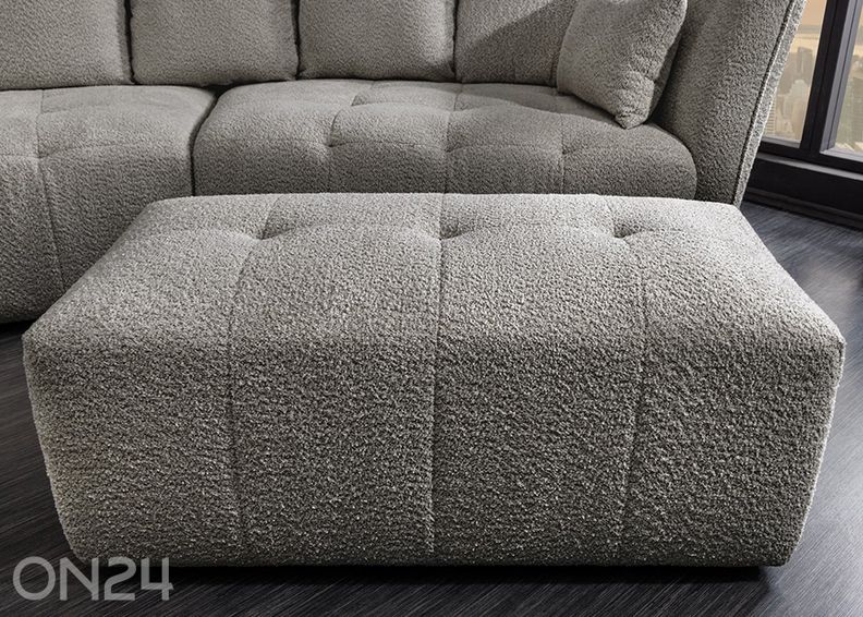 Tumba Royal suurendatud