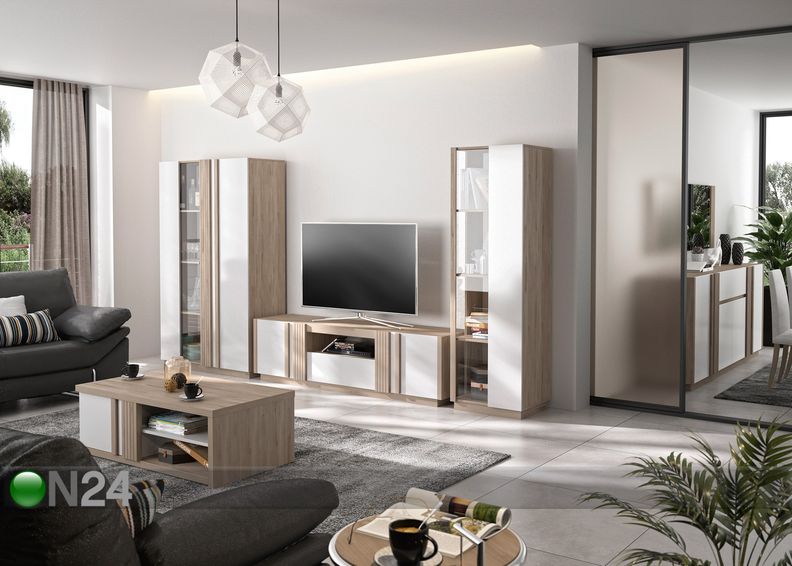 TV-alus Aston suurendatud