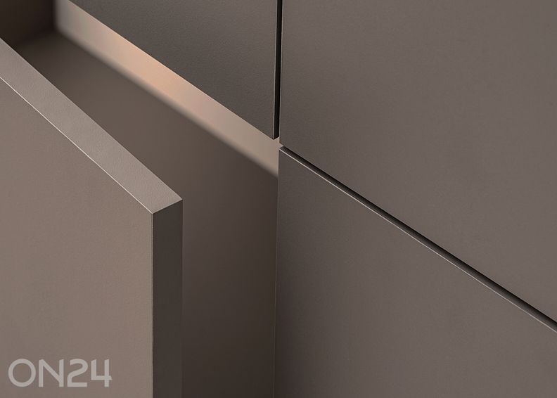 TV-alus Complex suurendatud