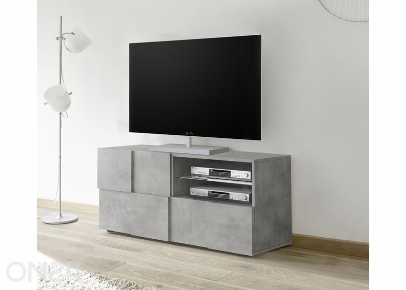 Tv-alus Dama suurendatud