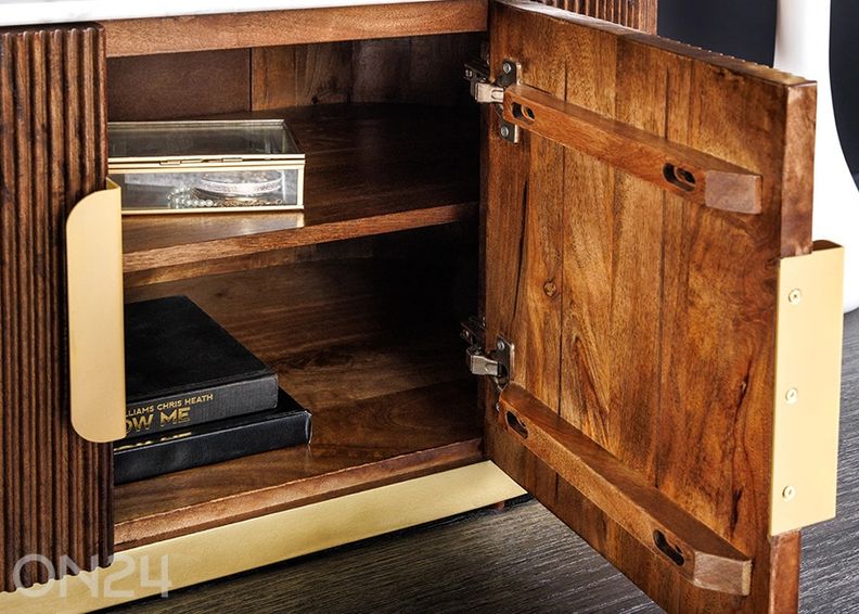 Tv-alus Gatsby suurendatud