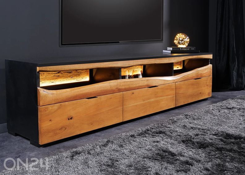 Tv-alus Grand suurendatud