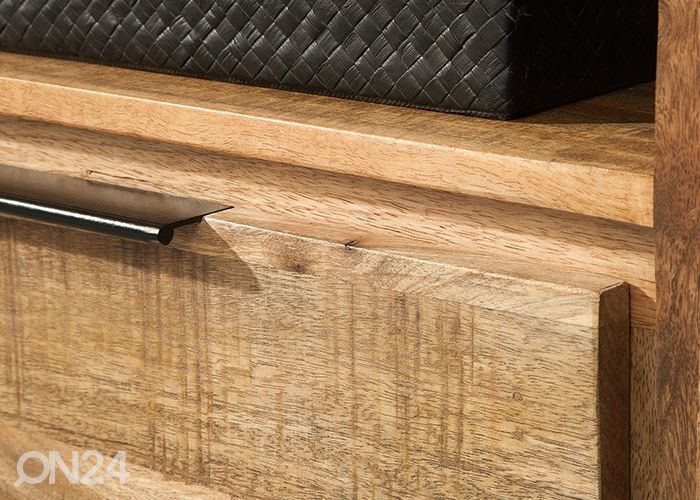 TV-alus Iron Craft suurendatud