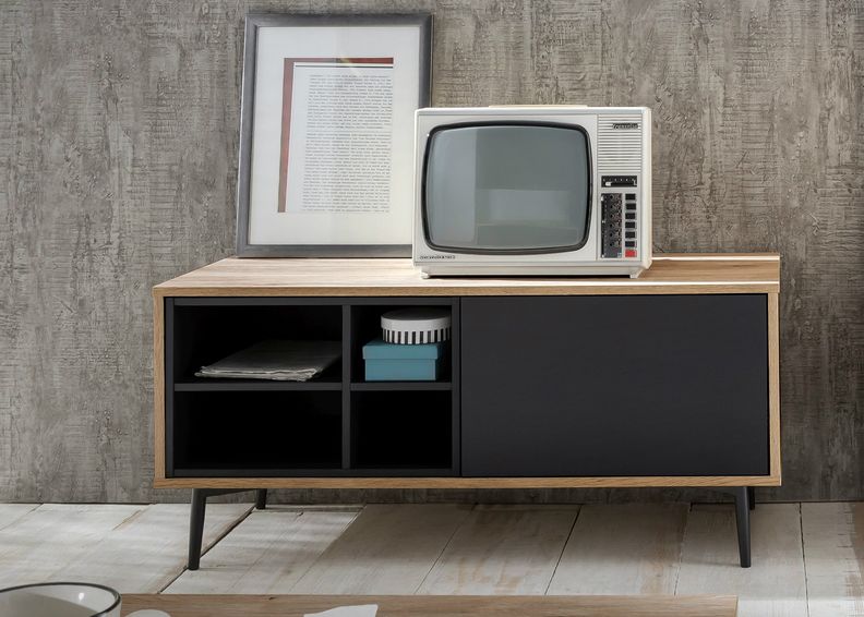 TV-alus Mail Box suurendatud