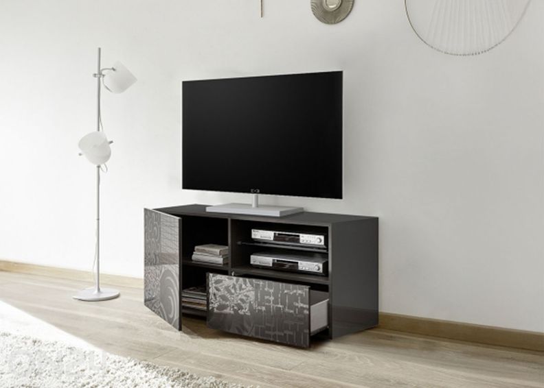 Tv-alus Miro suurendatud