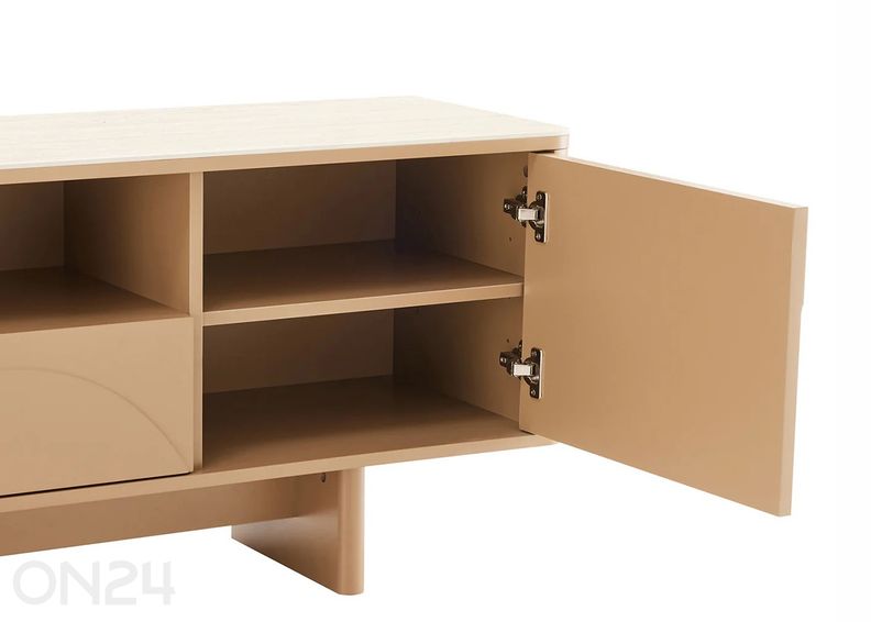 Tv-alus Savoy suurendatud