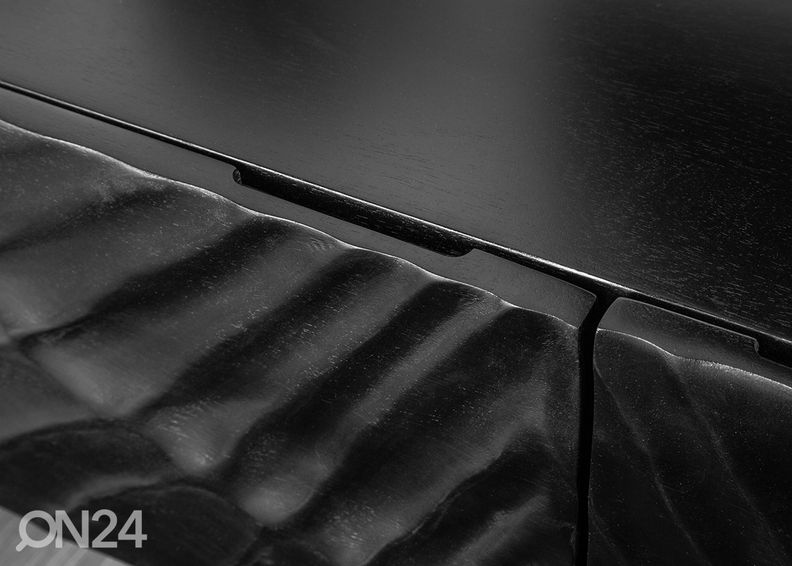 Tv-alus Scorpion suurendatud