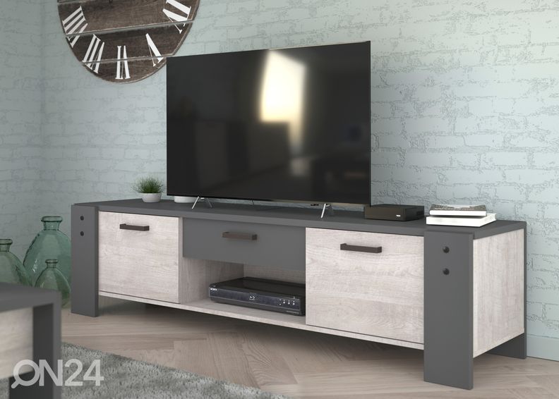 TV-alus Travis suurendatud