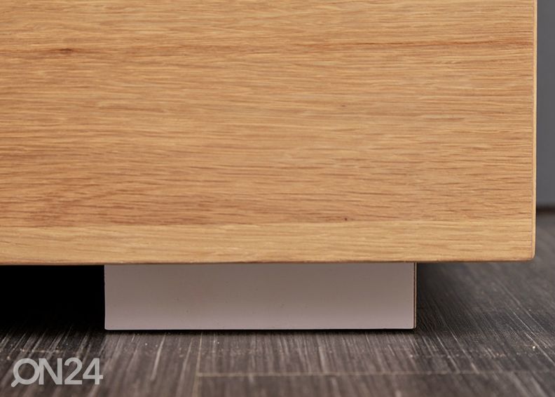 Tv-alus Wild Oak suurendatud