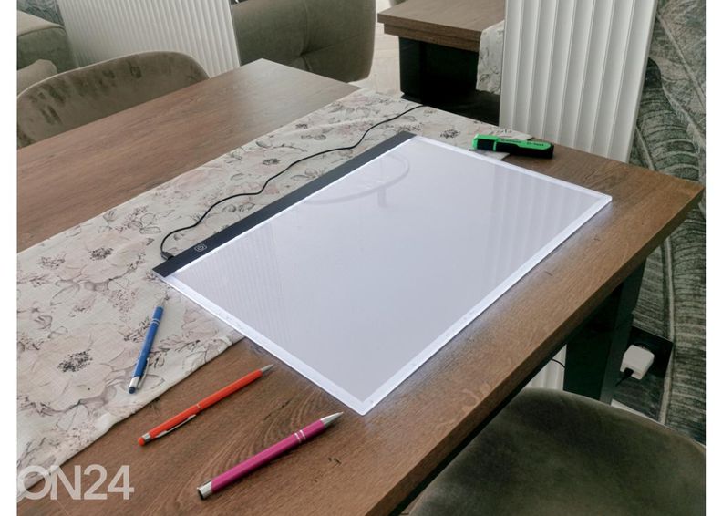 Valguslaud LED A3 suurendatud