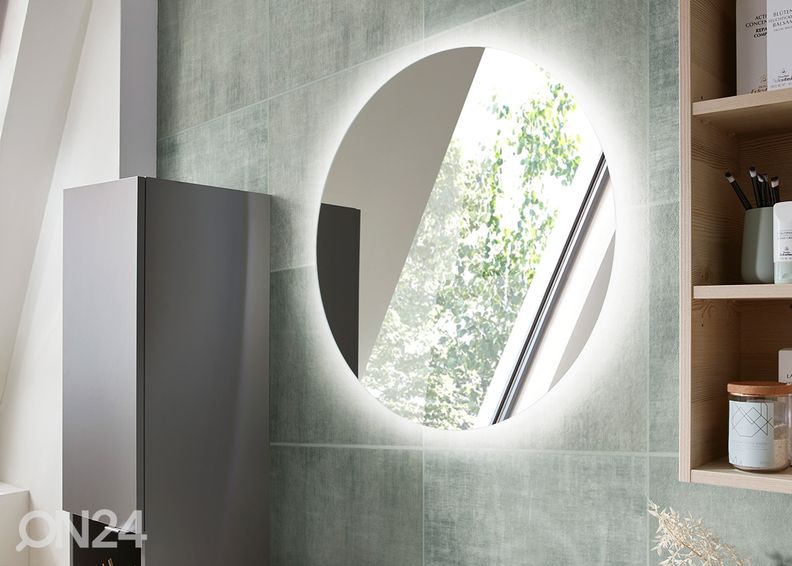 Valgustusega peegel 28-I suurendatud